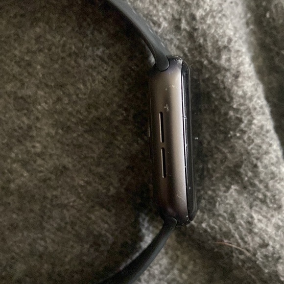 Apple Watch series 5 - Picture 5 of 5